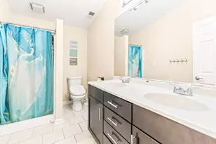 [Address not provided], Hawthorn Woods, IL 60047 - Photo 27