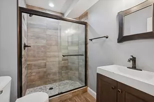 [Address not provided], Burr Ridge, IL 60527 - Photo 31