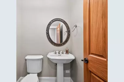 122 N 11th Avenue, Saint Charles, IL 60174 - Photo 21