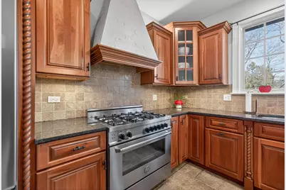 122 N 11th Avenue, Saint Charles, IL 60174 - Photo 17