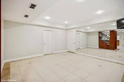 3832 W Chase Avenue, Lincolnwood, IL 60712 - Photo 37