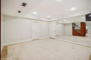 3832 W Chase Ave, Lincolnwood, IL 60712 - Photo 37