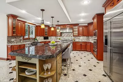 3832 W Chase Avenue, Lincolnwood, IL 60712 - Photo 7