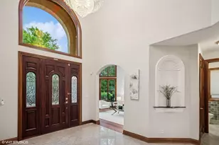 3832 W Chase Ave, Lincolnwood, IL 60712 - Photo 11