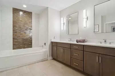 233 E 13th Street #1005, Chicago, IL 60605 - Photo 13