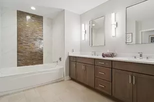 233 E 13th St, Chicago, IL 60605 - Photo 13