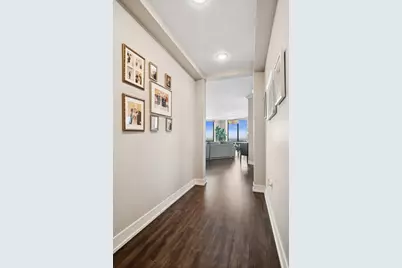 233 E 13th Street #1005, Chicago, IL 60605 - Photo 3