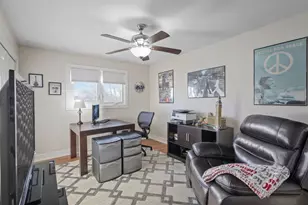 8035 Anne Dr, Orland Park, IL 60462 - Photo 23