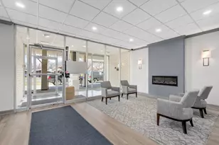 141 N La Grange Rd, La Grange, IL 60525 - Photo 5