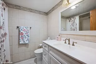 1215 N Waterman Ave, Arlington Heights, IL 60004 - Photo 13