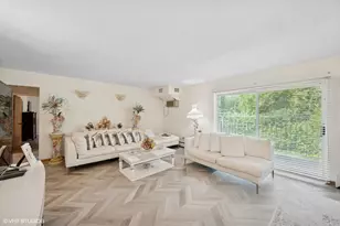 1215 N Waterman Ave, Arlington Heights, IL 60004 - Photo 7