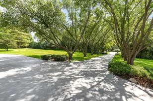 340 E Westleigh Rd, Lake Forest, IL 60045 - Photo 5