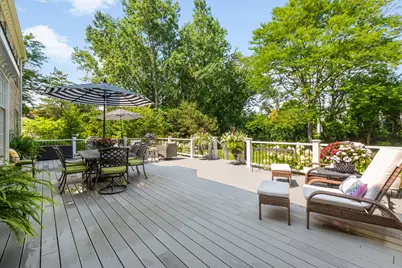 340 E Westleigh Road, Lake Forest, IL 60045 - Photo 9