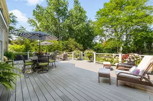 340 E Westleigh Rd, Lake Forest, IL 60045 - Photo 9