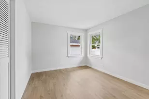 10206 S St Louis Ave, Evergreen Park, IL 60805 - Photo 19