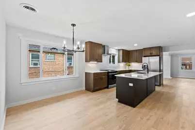 10206 S Saint Louis Avenue, Evergreen Park, IL 60805 - Photo 13