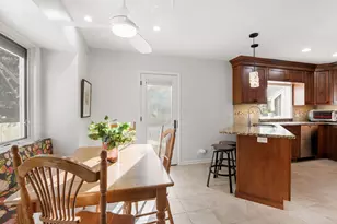 1179 Thorndale Ln, Lake Zurich, IL 60047 - Photo 11