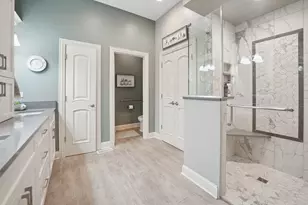 [Address not provided], Naperville, IL 60540 - Photo 15