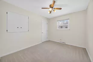 [Address not provided], Naperville, IL 60540 - Photo 15