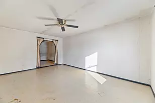 [Address not provided], Wauconda, IL 60084 - Photo 17