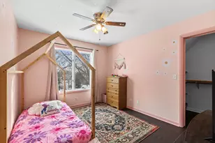 1202 Carey Dr, McHenry, IL 60050 - Photo 11