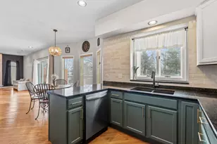 1202 Carey Dr, McHenry, IL 60050 - Photo 29