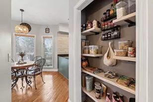 1202 Carey Dr, McHenry, IL 60050 - Photo 5