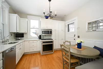 425 S Naperville Road, Wheaton, IL 60187 - Photo 11