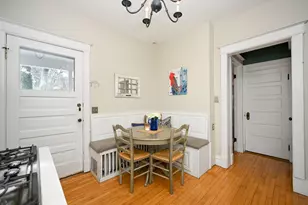 425 S Naperville Rd, Wheaton, IL 60187 - Photo 17