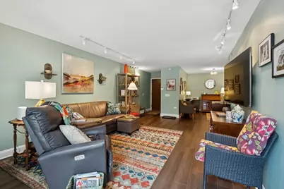 [Address not provided], Highland Park, IL 60035 - Photo 5