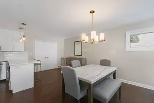 1036 Warrington Rd, Deerfield, IL 60015 - Photo 9