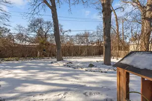 1036 Warrington Rd, Deerfield, IL 60015 - Photo 29