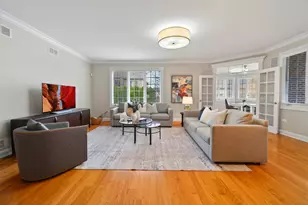 70 Forest Ave, Naperville, IL 60540 - Photo 33