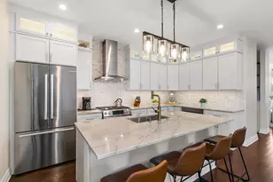 170 W Burlington St, Riverside, IL 60546 - Photo 5