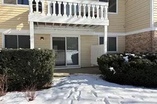 206 Blossom Ct, Buffalo Grove, IL 60089 - Photo 15