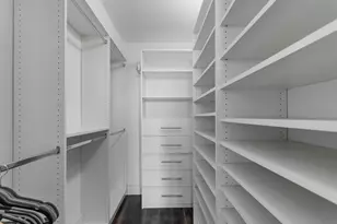 [Address not provided], Oak Brook, IL 60523 - Photo 19