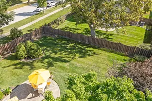 2439 N Windsor Dr, Arlington Heights, IL 60004 - Photo 37