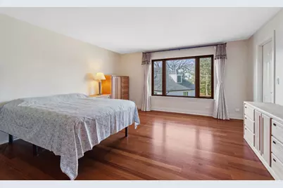 719 Midwest Club Parkway, Oak Brook, IL 60523 - Photo 23