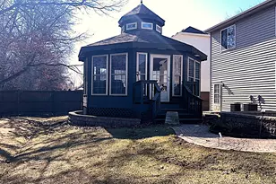 [Address not provided], Gurnee, IL 60031 - Photo 9