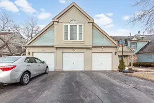 1358 Longacre Ln, Wheeling, IL 60090 - Photo 13