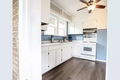 427 S Cornell Avenue, Villa Park, IL 60181 - Photo 9