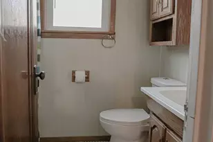 427 S Cornell Ave, Villa Park, IL 60181 - Photo 17