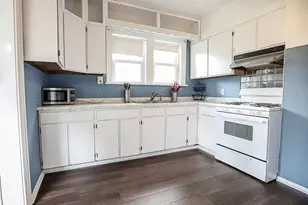 427 S Cornell Ave, Villa Park, IL 60181 - Photo 11