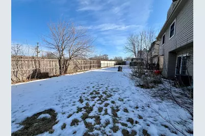 4 Lexington Court, Streamwood, IL 60107 - Photo 3