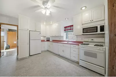 [Address not provided], Chicago, IL 60641 - Photo 11