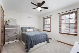 2062 Creekside Dr, Wheaton, IL 60189 - Photo 39