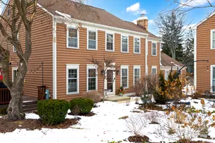 2062 Creekside Dr, Wheaton, IL 60189 - Photo 45