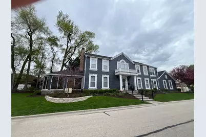 202 Pine Tree Lane, La Grange Park, IL 60526 - Photo 3