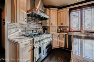 0n004 Alexander Dr, Geneva, IL 60134 - Photo 23