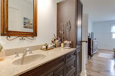 [Address not provided], Schaumburg, IL 60193 - Photo 27